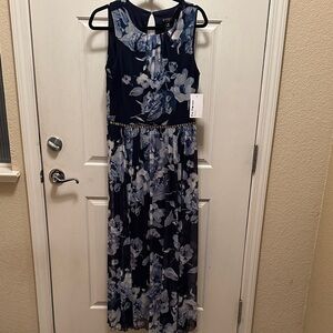 Enfocus Studio Navy Floral Maxi Dress with Embellishments at Waist Size 10 NWT